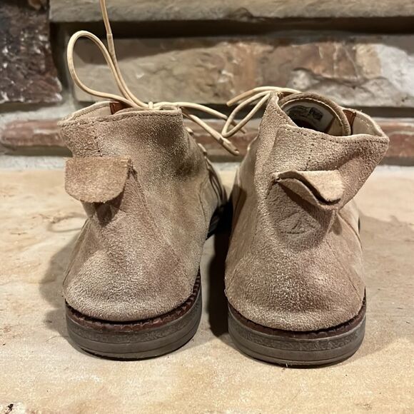 Sperry Tan Suede Lace Up Chukka Boot - Picture 6 of 8